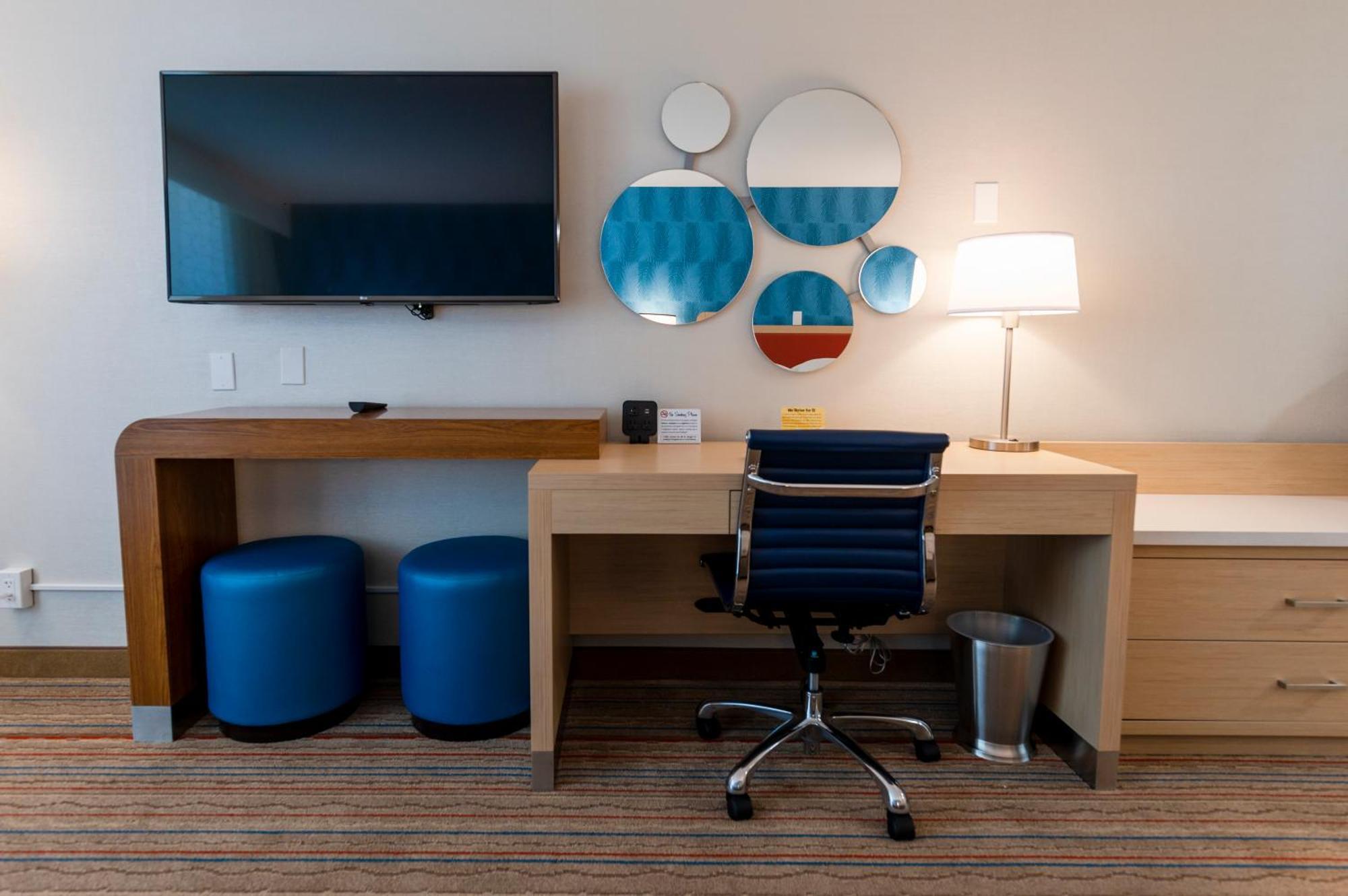 Howard Johnson By Wyndham Anaheim Hotel & Water Playground Εξωτερικό φωτογραφία
