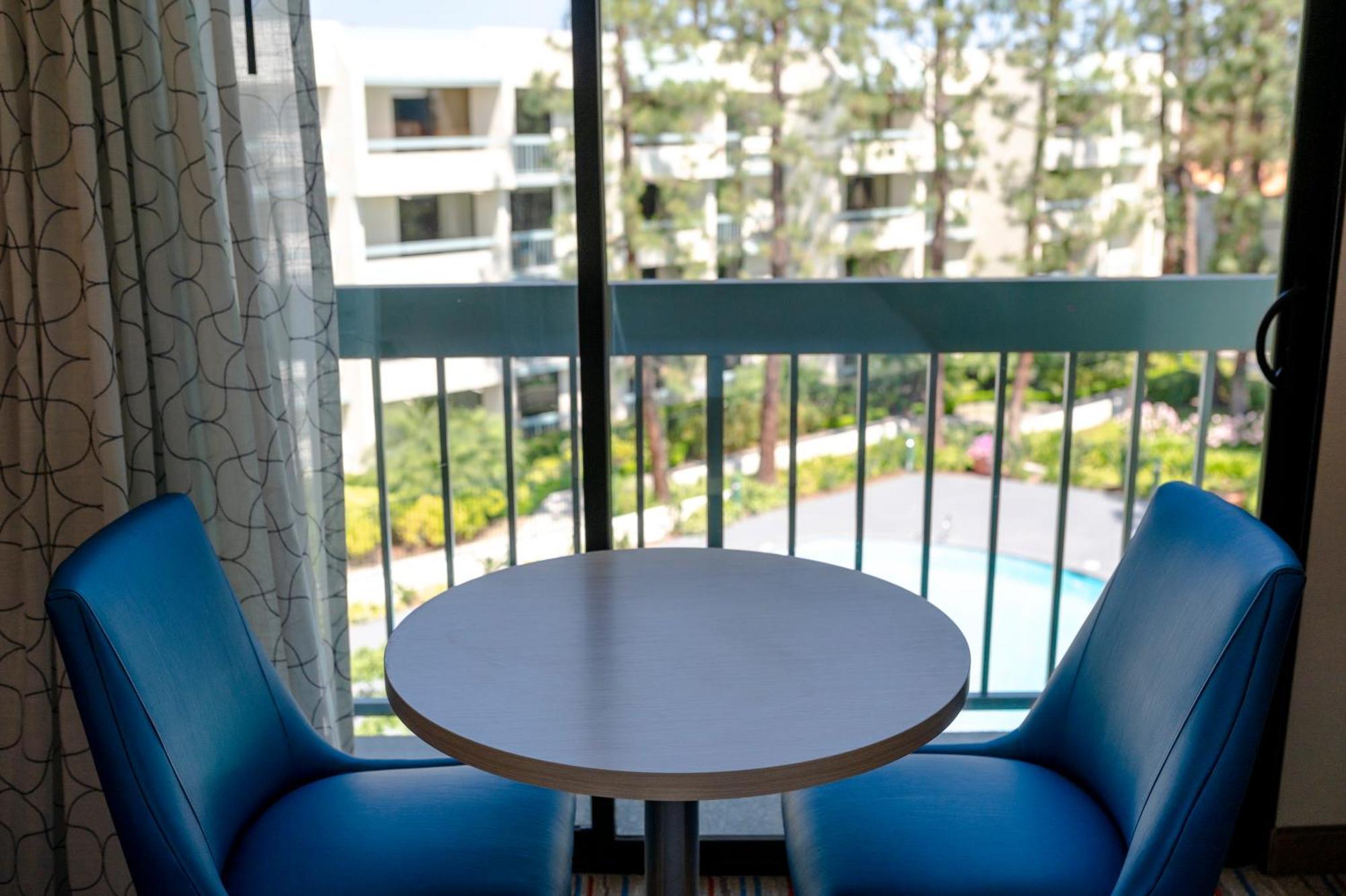 Howard Johnson By Wyndham Anaheim Hotel & Water Playground Εξωτερικό φωτογραφία