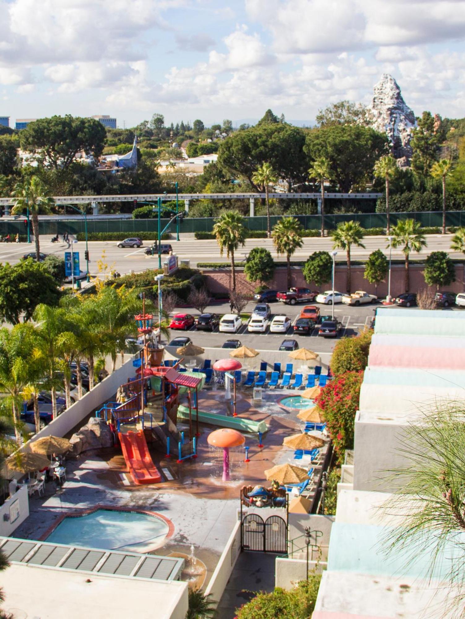 Howard Johnson By Wyndham Anaheim Hotel & Water Playground Εξωτερικό φωτογραφία