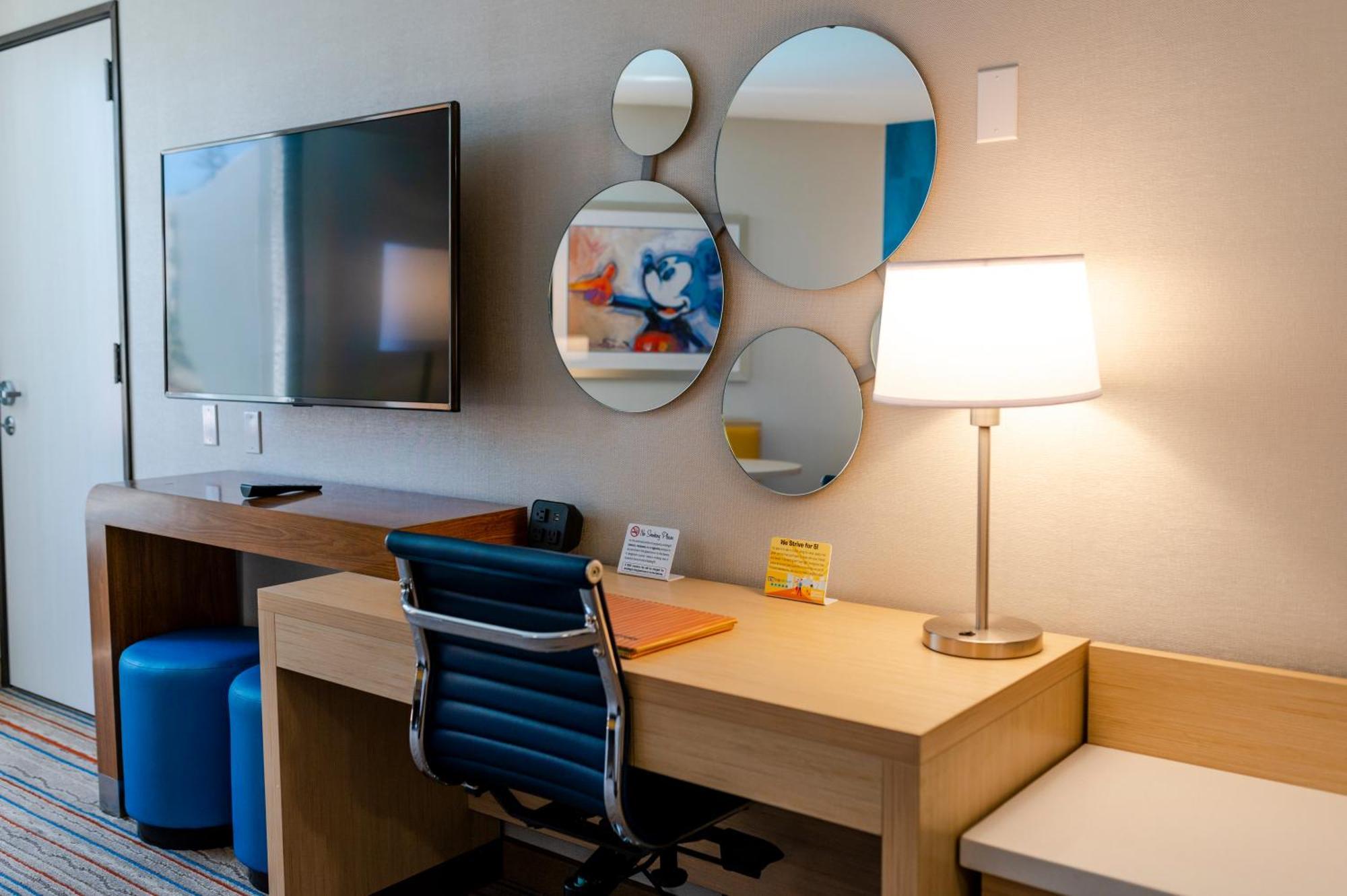 Howard Johnson By Wyndham Anaheim Hotel & Water Playground Εξωτερικό φωτογραφία