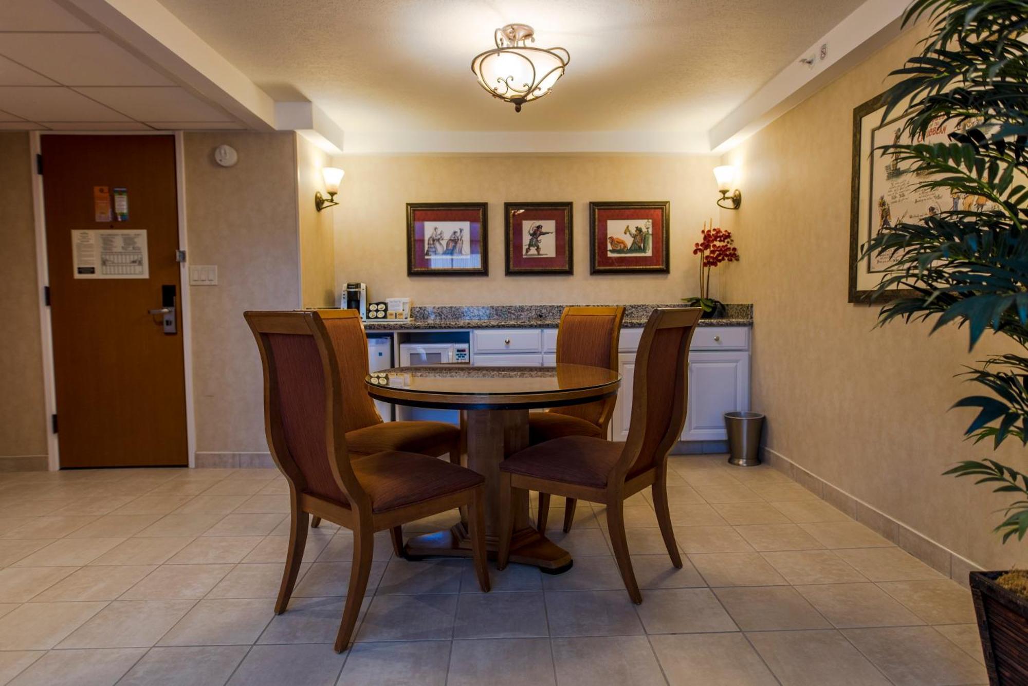 Howard Johnson By Wyndham Anaheim Hotel & Water Playground Εξωτερικό φωτογραφία